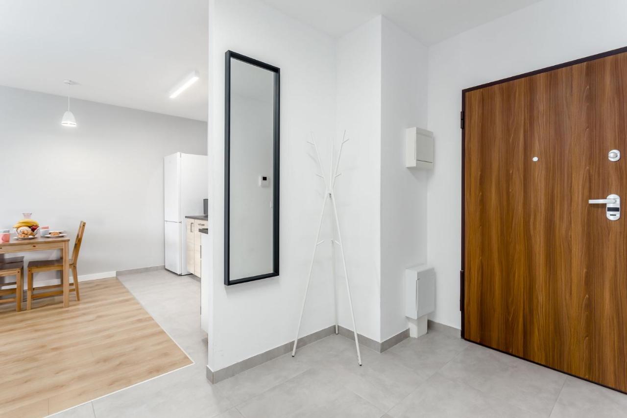 Chill Apartments Marywilska วอร์ซอ ภายนอก รูปภาพ